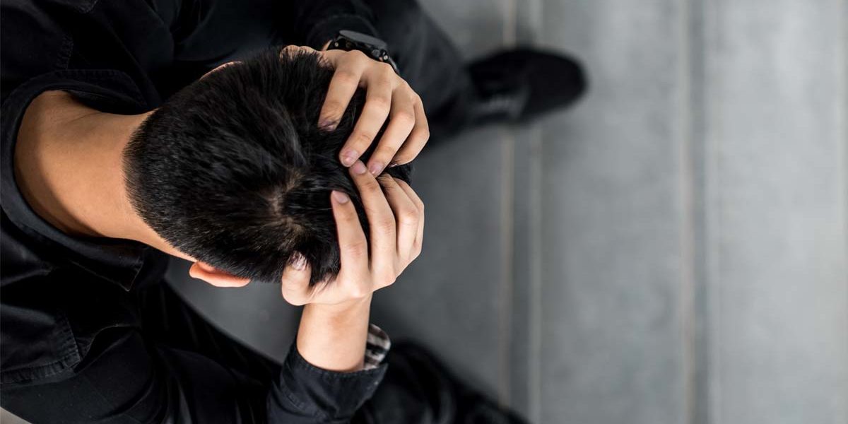 man struggles with how to stop addictive behaviors