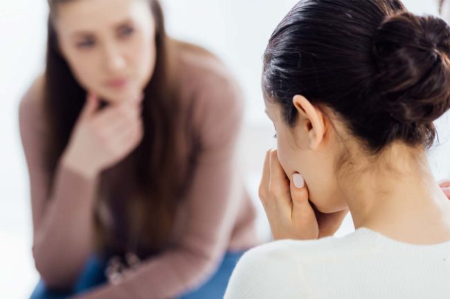 woman detoxing what is ptsd