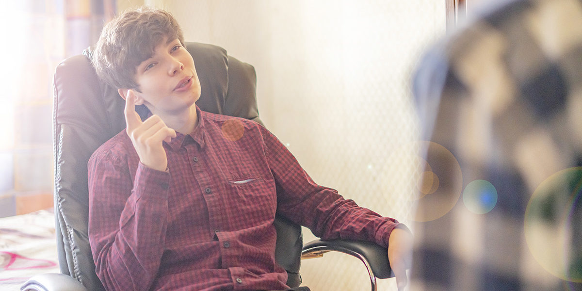 two people discussing possible drug rehab Oklahoma