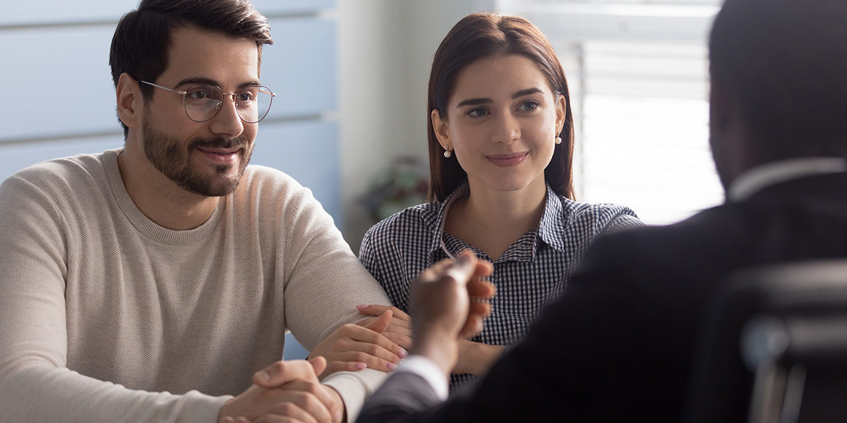 a couple talking to their doctor about affordable Colorado detox