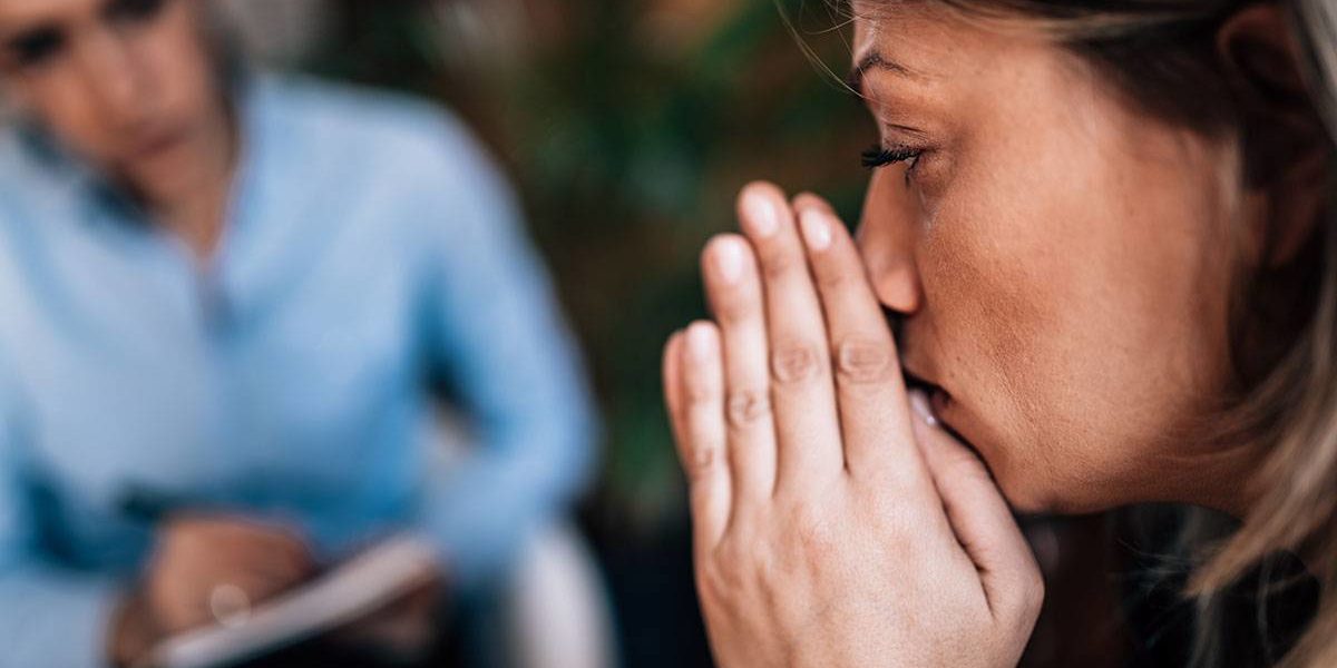 what is cognitive behavior therapy_ Woman learns about cognitive behavior therapy