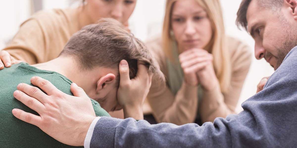 family explains to addict that theyre not in an intervention